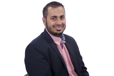 Dr Safwaan  Adam